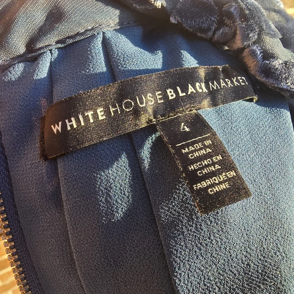 White House Black Market Blue Patterned Blouse - Picture 6 of 12